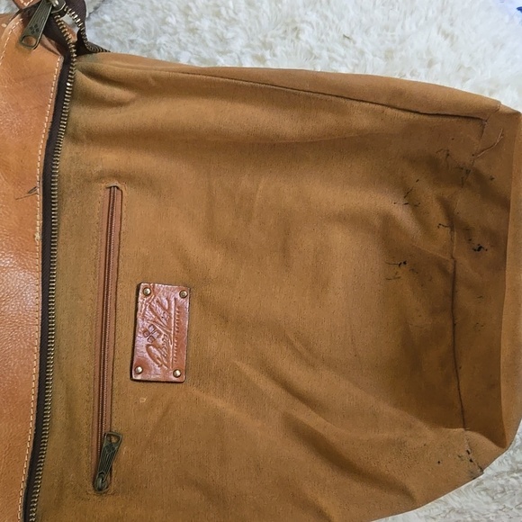 Patricia Nash Brown Tote or Bucket Bag, Adjustable Straps, Travel Theme, Leather - Picture 9 of 13